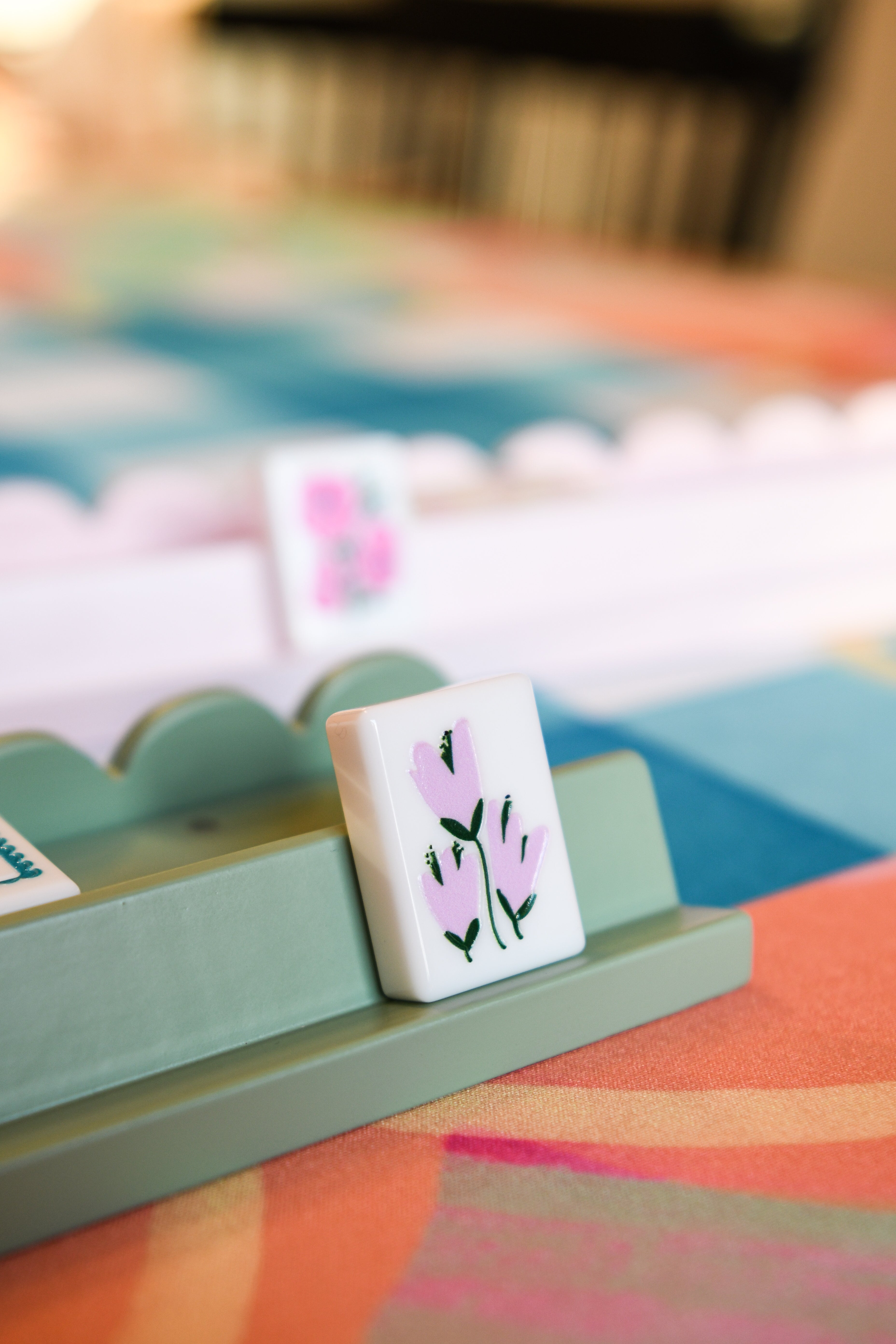 Scalloped Wooden Mahjong Racks - 20 inches