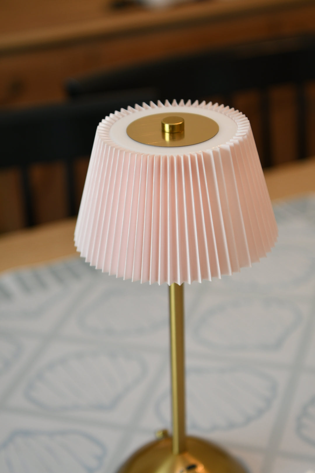 Pink Shaded Mahjong Table Lamp