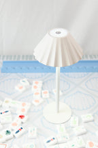 White Scallop Mahjong Table Lamp