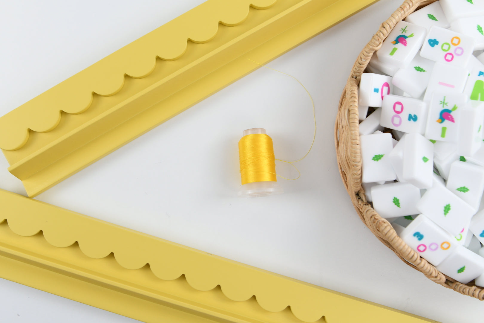 Italian Lemon (Yellow) Mahjong Racks 20" with Scallop Pushers, 4 per set
