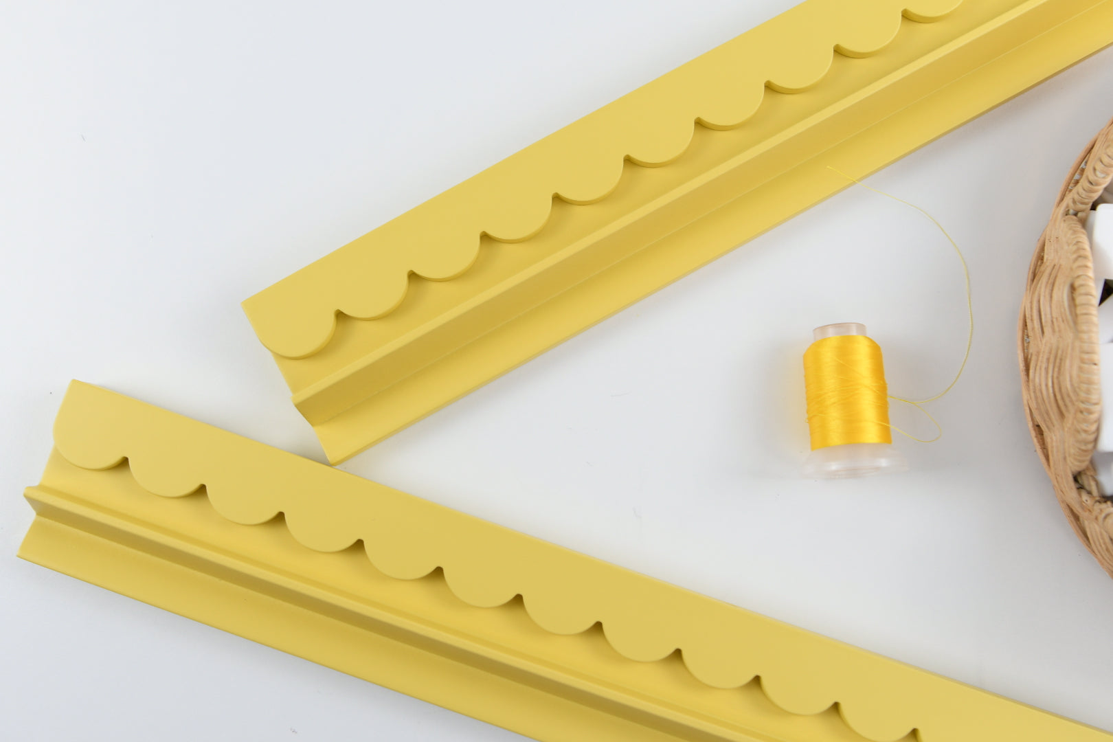 Italian Lemon (Yellow) Mahjong Racks 20" with Scallop Pushers, 4 per set