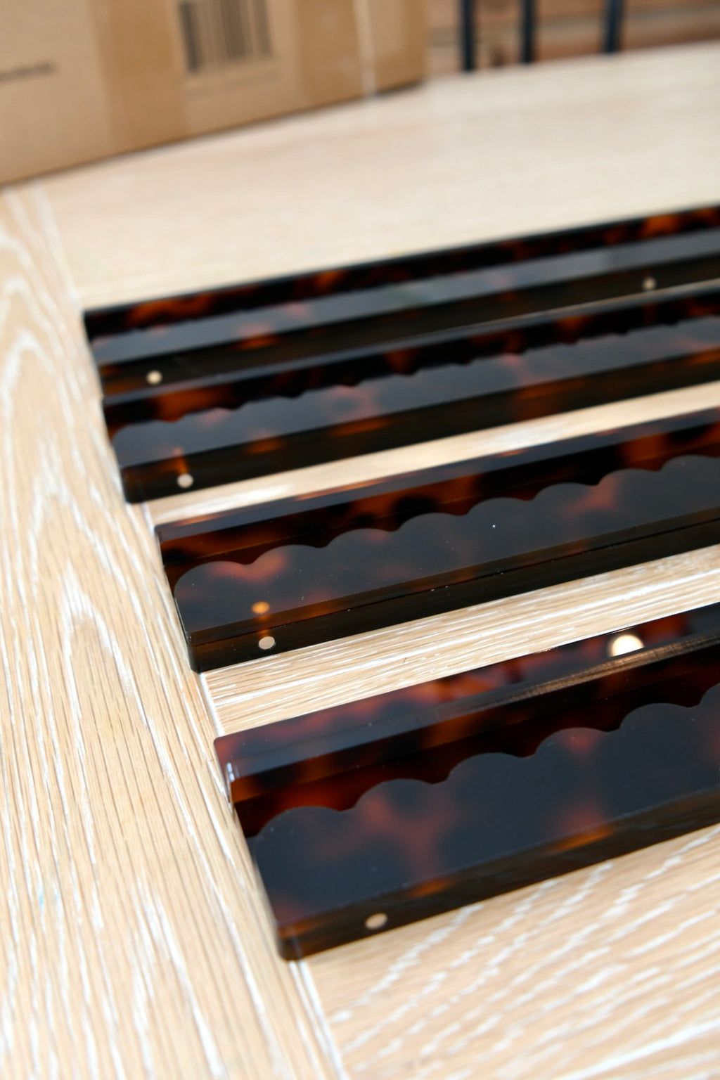 Tortoise Shell Racks - 20"